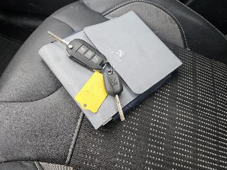 Peugeot 2008 1.2 Vti 12V PureTech 82 MPV  Benzine 1.199cc 60kW (82pk) FWD picture 15