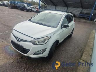 Hyundai I-20 i20, Hatchback, 2008 / 2015 1.1 CRDi VGT 12V picture 8