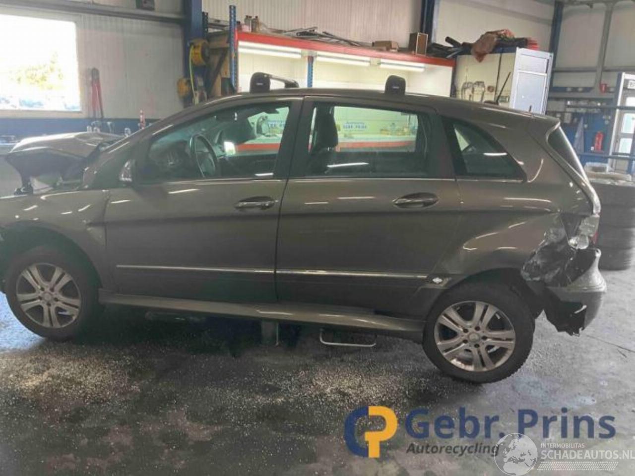 Mercedes B-klasse B (W245), Hatchback, 2005 / 2011 1.5 B-160 16V