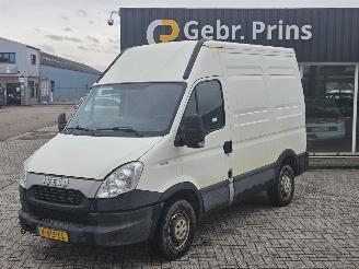 Avarii auto utilitare Iveco New daily Bestel  Diesel 2.287cc 93kW (126pk) RWD 2014/7