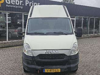 Iveco New daily Bestel  Diesel 2.287cc 93kW (126pk) RWD picture 4