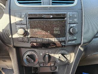 Suzuki Swift 1.2 16V Hatchback  Benzine 1.242cc 69kW (94pk) FWD picture 9