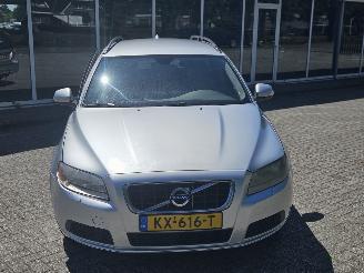 Volvo V-70 2.5 T LPG 20V Combi/o  Benzine 2.521cc 170kW (231pk) picture 2