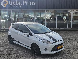  Ford Fiesta 1.6 16V Ti Hatchback pops and bangs Benzine 1.596cc 99kW (135pk) FWD 2011/10