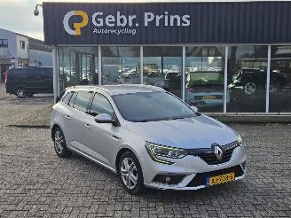 Auto incidentate Renault Mégane 1.5 AUT Energy dCi 110 Combi/o 4Dr Diesel 1 461cc 81kW (110pk) FWD 2016/10