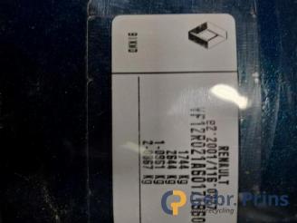 Renault Captur Captur (2R), SUV, 2013 1.2 TCE 16V EDC picture 19