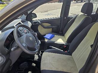 Fiat Panda 1.2 Fire AUT Hatchback  Benzine 1.242cc 44kW (60pk) FWD picture 10