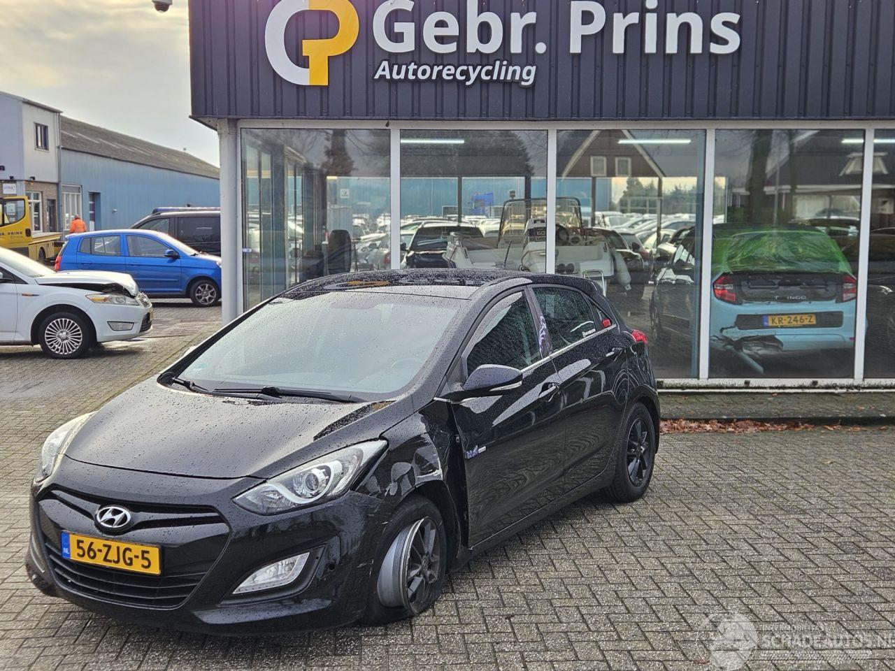 Hyundai I-30 1.6 GDI Blue 16V Hatchback Benzine 1.591cc 99kW (135pk) FWD