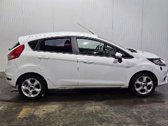 Ford Fiesta 1.25 16V Hatchback  Benzine 1.242cc 44kW (60pk) picture 2