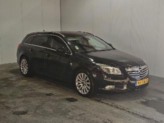Coche accidentado Opel Insignia SPORTS TOURER 2.0 Turbo 16V Ecotec Combi/o  Benzine 1.998cc 162kW (220pk) FWD 2009/5