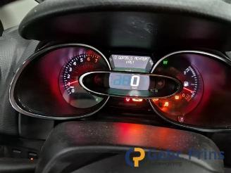 Coche siniestrado Renault Clio Clio IV Estate/Grandtour (7R), Combi 5-drs, 2012 / 2021 0.9 Energy TCE 90 12V 2018/4