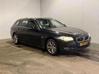 BMW 5-serie 520d 16V Combi/o  Diesel 1.995cc 135kW (184pk) RWD picture 3