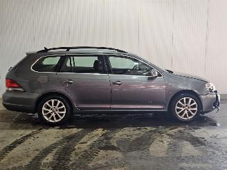 Volkswagen Golf 1.2 TSI BlueMotion Combi/o  Benzine 1.197cc 77kW (105pk) picture 2