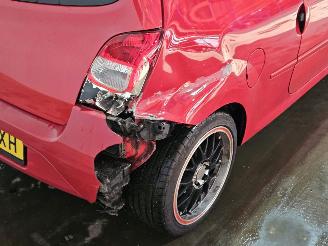 Renault Twingo 1.2 16V GT TCE Hatchback 2Dr Benzine 1.149cc 74kW (101pk) FWD picture 6