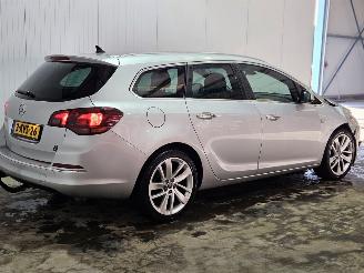 Schadeauto Opel Astra SPORTS TOURER 1.4 Turbo 16V Combi/o  Benzine 1.364cc 88kW (120pk) FWD 2013/7