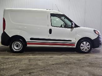 Fiat Doblo 1.3 D Multijet Bestel  Diesel 1.248cc 59kW (80pk) FWD picture 2