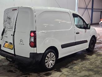 damaged commercial vehicles Citroën Berlingo 1.6 Hdi 75 Bestel  Diesel 1.560cc 55kW (75pk) FWD 2015/6