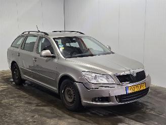 Unfallwagen Skoda Octavia 1.6 TDI Greenline Combi/o 4Dr Diesel 1.598cc 77kW (105pk) FWD 2012/2