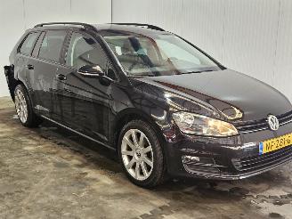 Schadeauto Volkswagen Golf 1.6 TDI BlueMotion 16V Combi/o  Diesel 1.598cc 81kW (110pk) FWD 2017/2