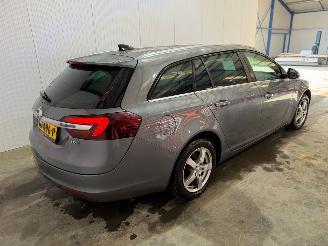 krockskadad bil auto Opel Insignia SPORTS TOURER 1.6 CDTI 16V Combi/o  Diesel 1.598cc 100kW (136pk) FWD 2015/6