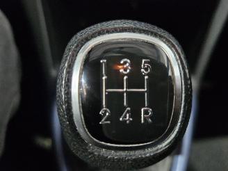 Hyundai I-10 1.0 12V Hatchback  Benzine 998cc 49kW (67pk) FWD picture 11