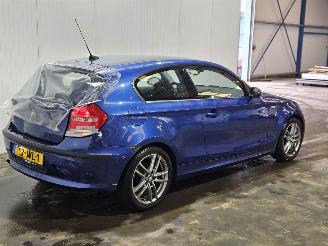 BMW 1-serie 116i 2.0 16V Hatchback 2Dr Benzine 1.995cc 90kW (122pk) RWD picture 3