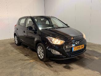 Schadeauto Hyundai I-20 1.2i 16V Hatchback  Benzine 1.248cc 63kW (86pk) FWD 2012/8