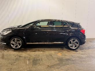 Citroën DS5 2.0 BlueHDi 180 16V Hatchback  Diesel 1.997cc 133kW (181pk) FWD picture 2