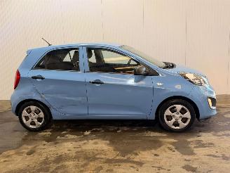 Kia Picanto 1.0 12V Hatchback  Benzine 998cc 51kW (69pk) FWD picture 6