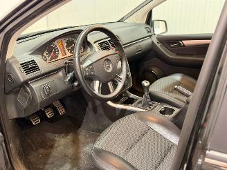 Mercedes B-klasse 1.5 B-160 16V Hatchback  Benzine 1 498cc 70kW (95pk) FWD picture 11