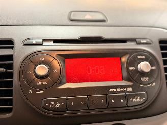 Kia Picanto 1.2 16V Hatchback  Benzine 1.248cc 63kW (86pk) FWD picture 16