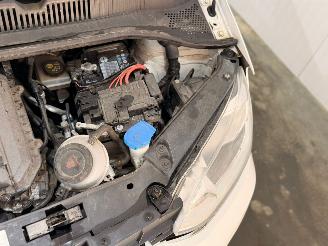 Volkswagen Up! 1.0 12V 60 Hatchback  Benzine 999cc 44kW (60pk) FWD picture 8