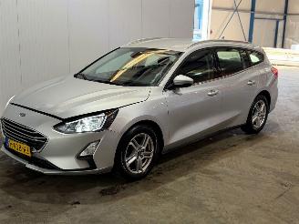 Ford Focus 1.0 Ti-VCT EcoBoost 12V 100 Combi/o  Benzine 999cc 74kW (101pk) FWD picture 5