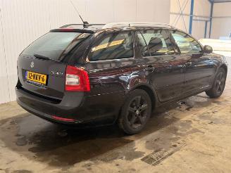 škoda osobní automobily Skoda Octavia 1.2 TSI Combi/o 4Dr Benzine 1.197cc 77kW (105pk) FWD 2010/10