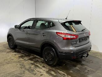 Avarii autoturisme Nissan Qashqai 1.2 Benzine grijs 1197CC 2013/12