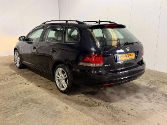 damaged passenger cars Volkswagen Golf 1.2 TSI BlueMotion Hatchback  Benzine 1.197cc 77kW (105pk) FWD 2011/8