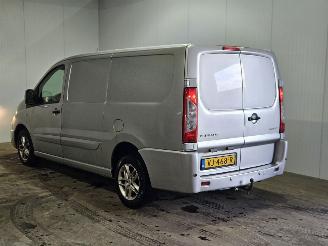 damaged commercial vehicles Peugeot Expert 2.0 HDiF 16V 130 Bestel  Diesel 1.997cc 94kW (128pk) 2014/8