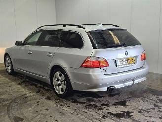 skadebil auto BMW 5-serie 520i 16V Combi/o  Benzine 1.995cc 125kW (170pk) RWD 2009/9