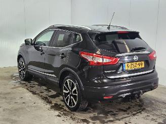 Damaged car Nissan Qashqai 1.6 DIG-T 163 16V SUV  Benzine 1.598cc 120kW (163pk) 2015/3