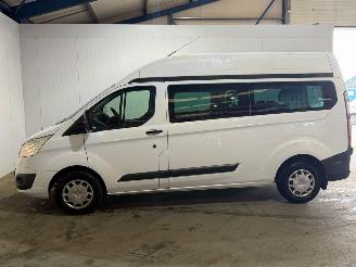 Vaurioauto  passenger cars Ford Transit CUSTOM personenbus 2.2 TDCi 16V Bus  Diesel 2.198cc 92kW (125pk) FWD 2016/7