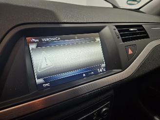 Citroën C5 3.0 HDiF V6 24V Combi/o  Diesel 2.992cc 177kW (241pk) FWD picture 11