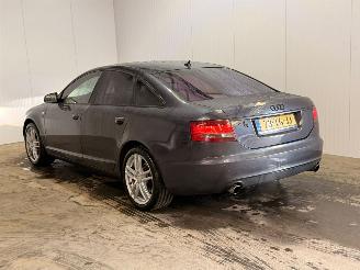 damaged passenger cars Audi A6 3.2 V6 24V FSI Quattro Sedan 4Dr Benzine 3,123cc 188kW (256pk) 4x4 2005/3