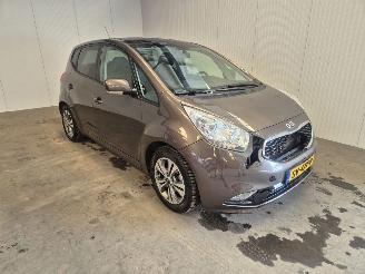 Voiture accidenté Kia Venga 1.4 CVVT 16V MPV  Benzine 1.396cc 66kW (90pk) FWD 2018/6