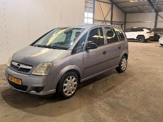 Opel Meriva 1.6 16V MPV picture 9