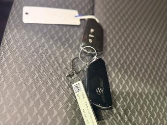 Volkswagen Golf 2.0 TDI BlueMotion 16V Hatchback  Diesel picture 22