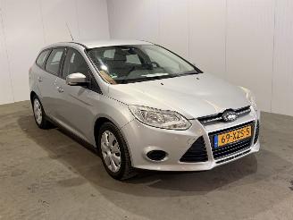 Voiture accidenté Ford Focus 1.6 EcoBoost 2012/9