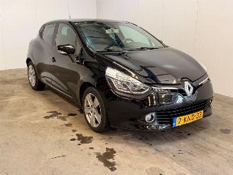 skadebil auto Renault Clio 0.9 Energy TCE 90 12V 2013/6