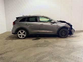 Kia  1.6 GDi PHEV DynamicLine picture 6