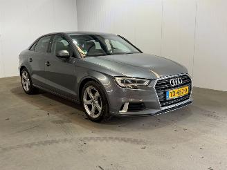 skadebil auto Audi A3 LIMOUSINE 30 TFSI Sport Lease Edition 2018/11