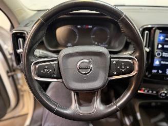 Volvo XC40 1.5 T5 Twin Engine Momentum Pro picture 16